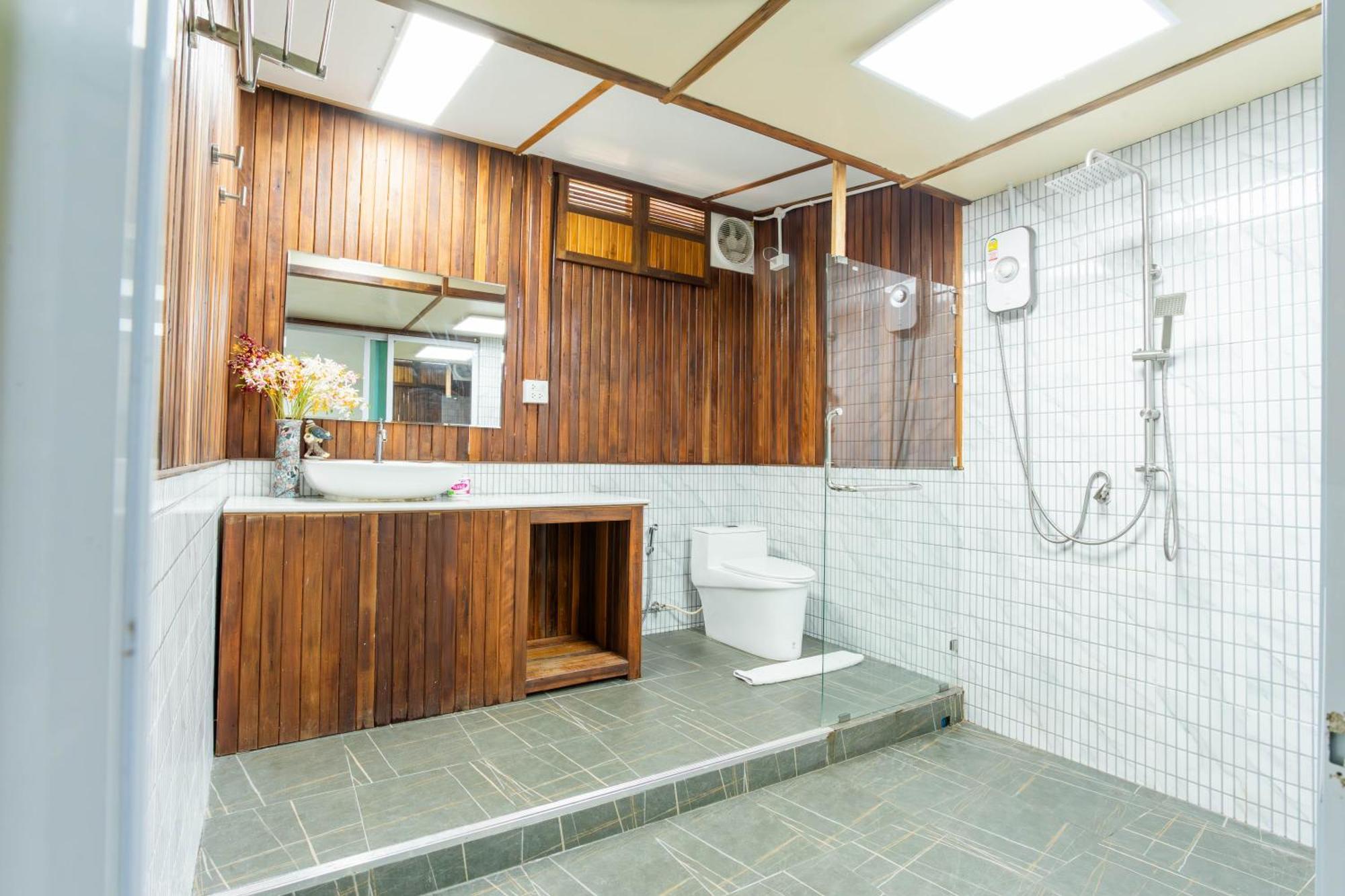 Varni Homestay Phatthalung Exteriér fotografie